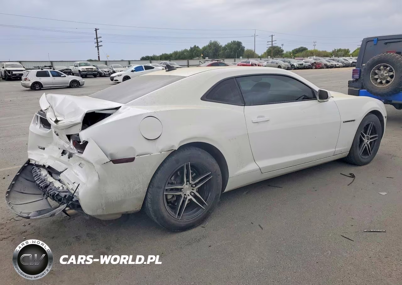 2012 Chevrolet Camaro Lt VIN:2G1FB1E36C9104587 - 3