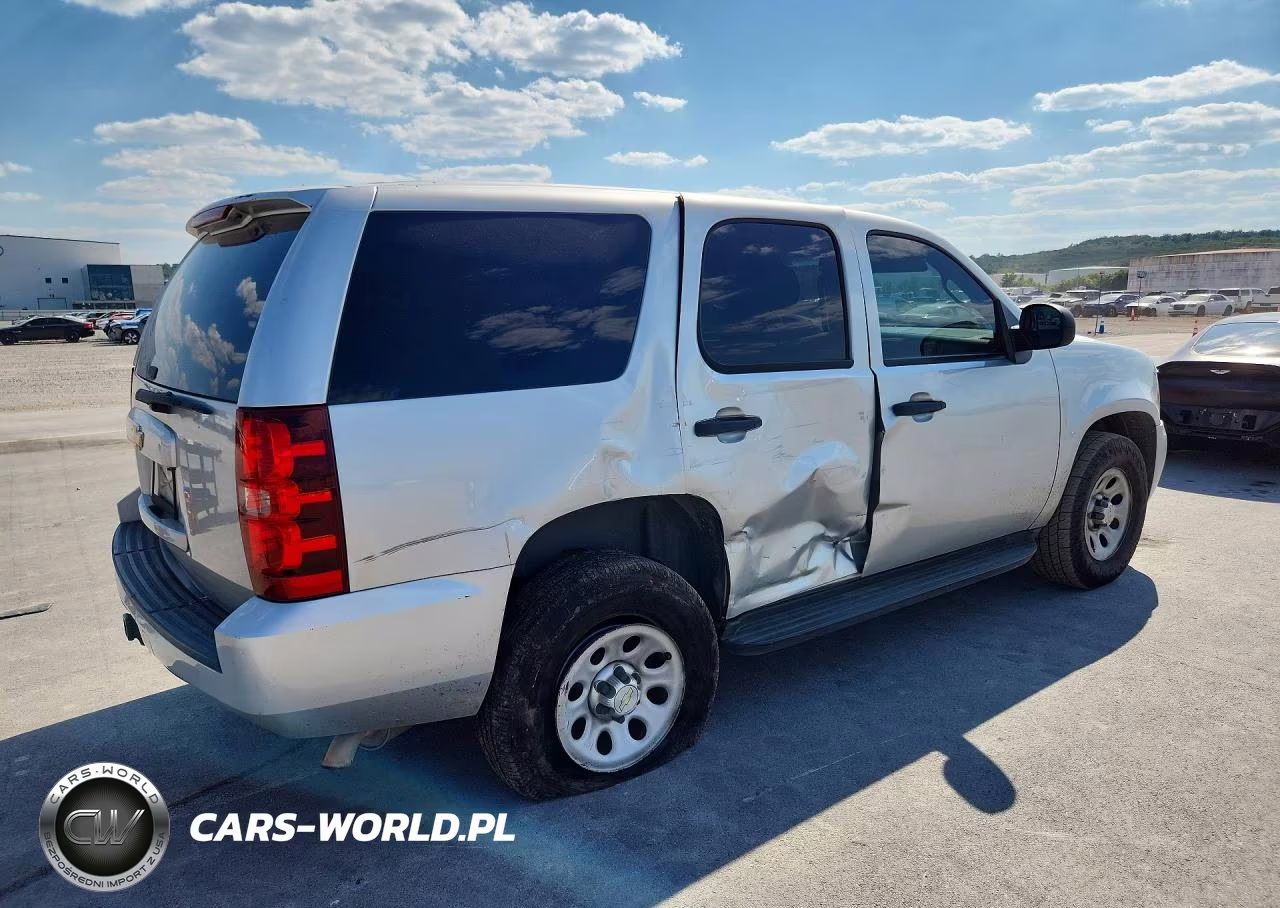 2012 Chevrolet Tahoe Special VIN:1GNSK2E02CR241704 - 3