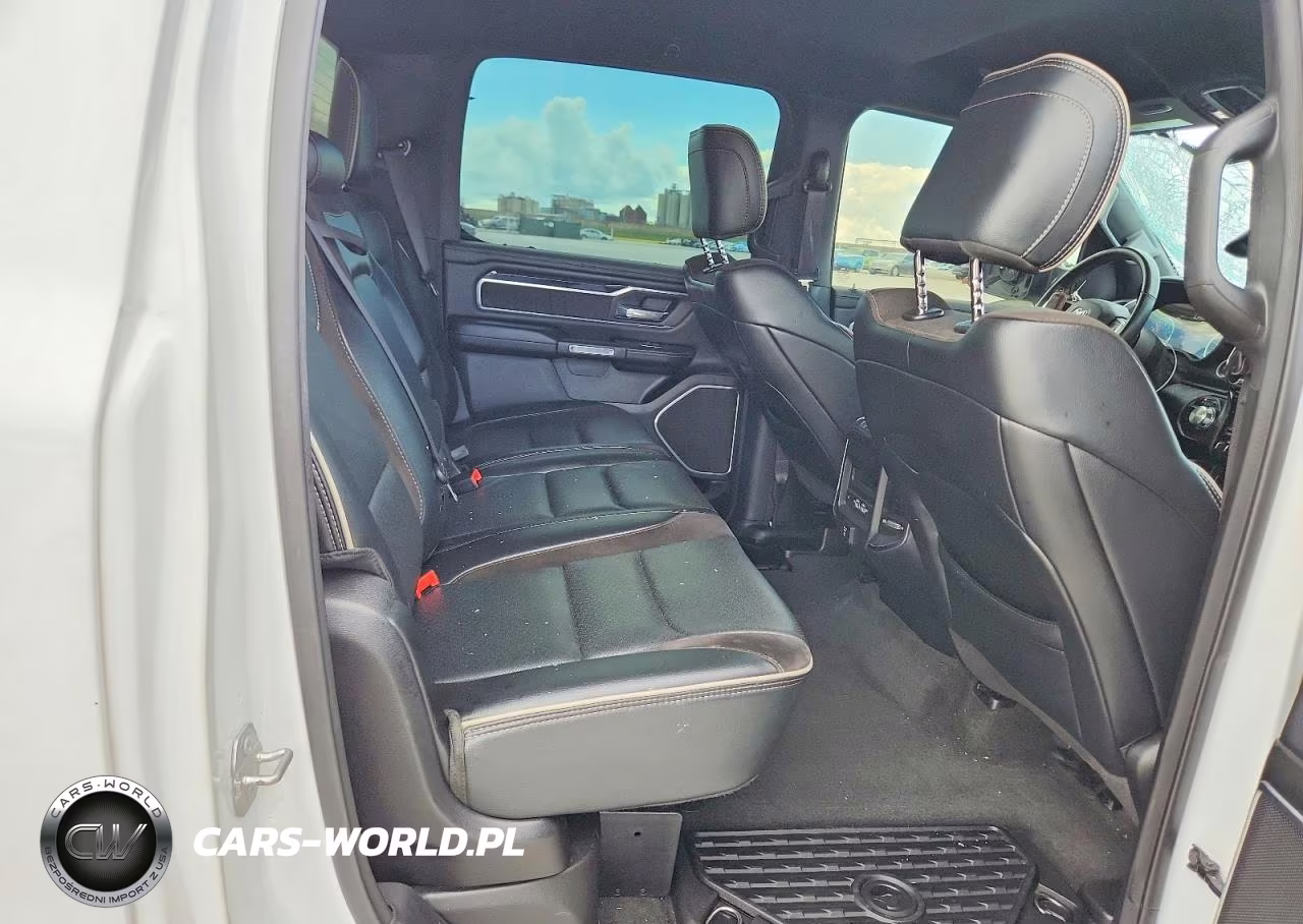 2022 Ram 1500 Laramie VIN:1C6RREJT4NN104978 - 10