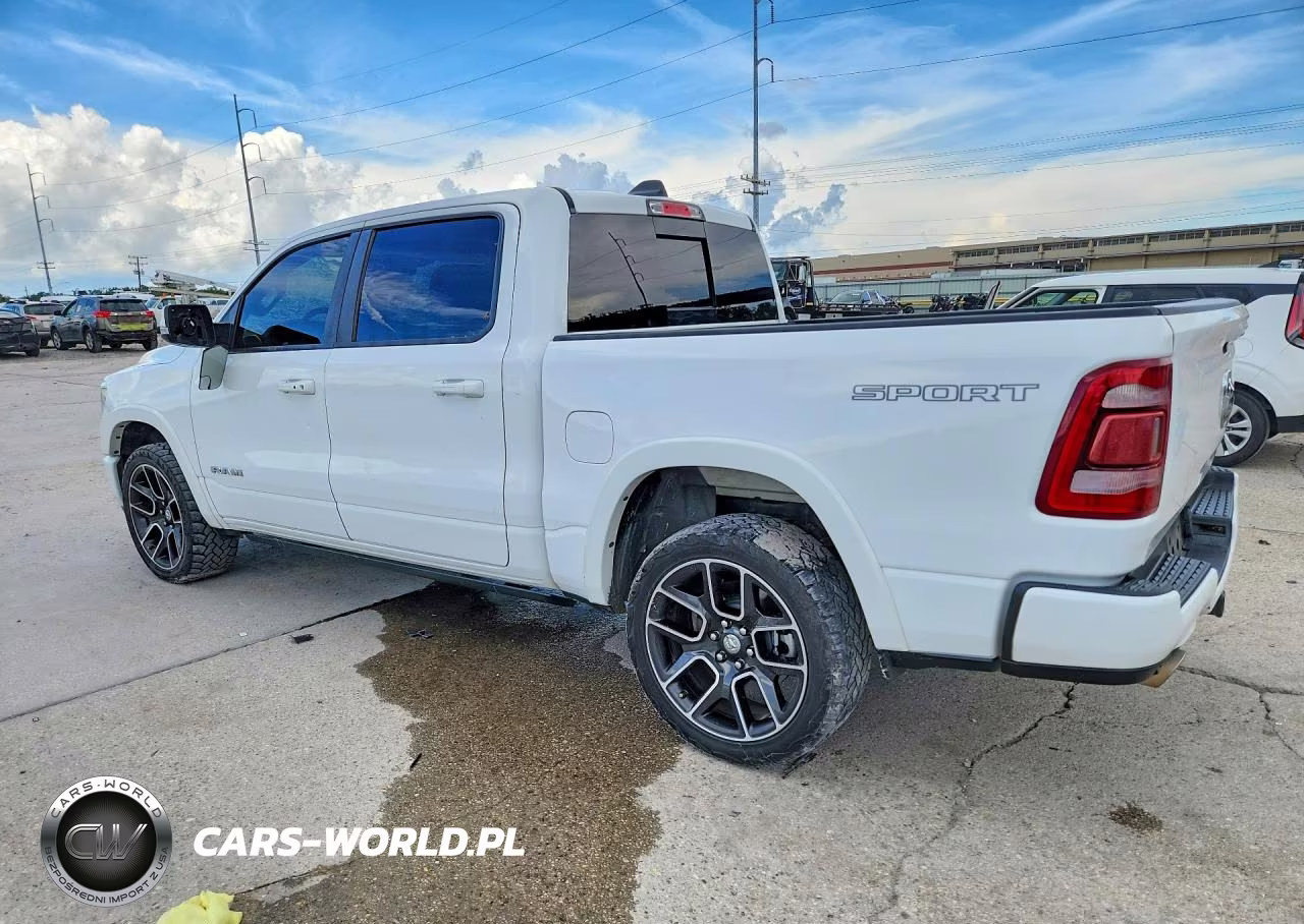 2022 Ram 1500 Laramie VIN:1C6RREJT4NN104978 - 2