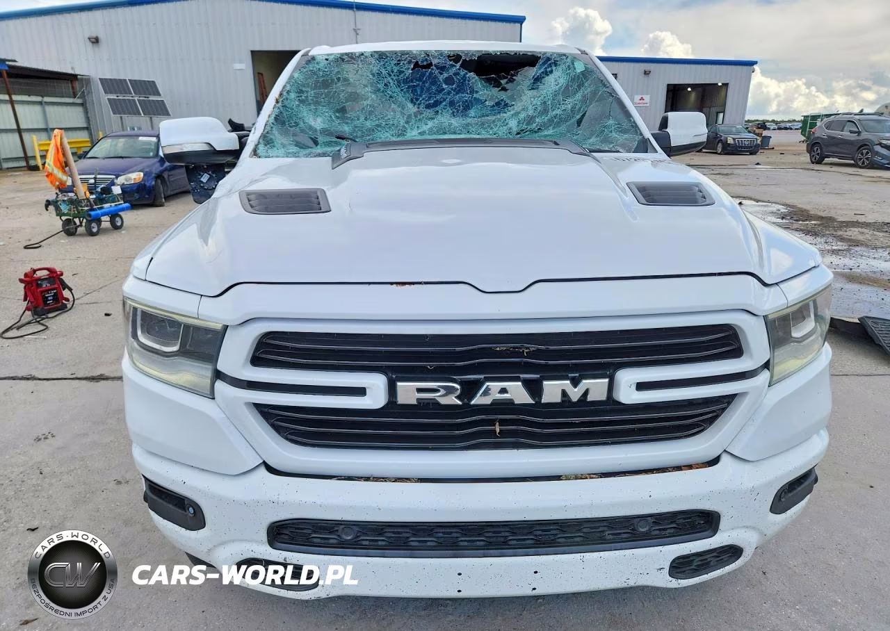 2022 Ram 1500 Laramie VIN:1C6RREJT4NN104978 - 5