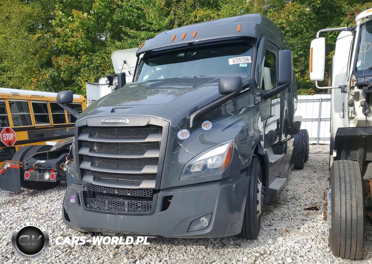 2025 Freightliner Cascadia 126 Semi Truck