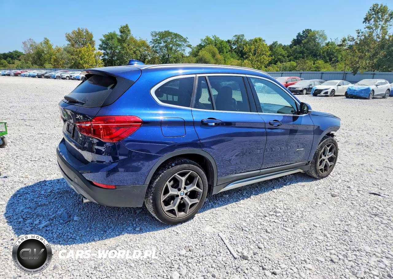 2018 BMW X1 xDrive28I VIN:WBXHT3C33J5K20449 - 3