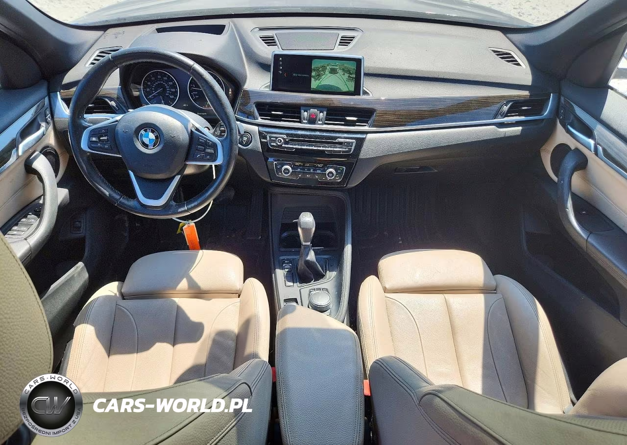 2018 BMW X1 xDrive28I VIN:WBXHT3C33J5K20449 - 8