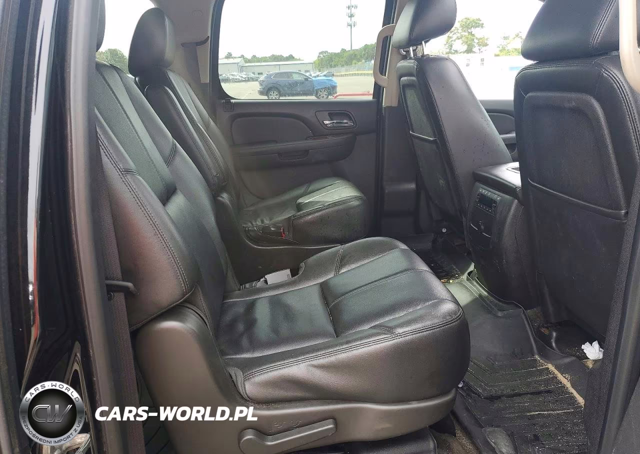 2013 Chevrolet Suburban K1500 Lt VIN:1GNSKJE77DR231193 - 11