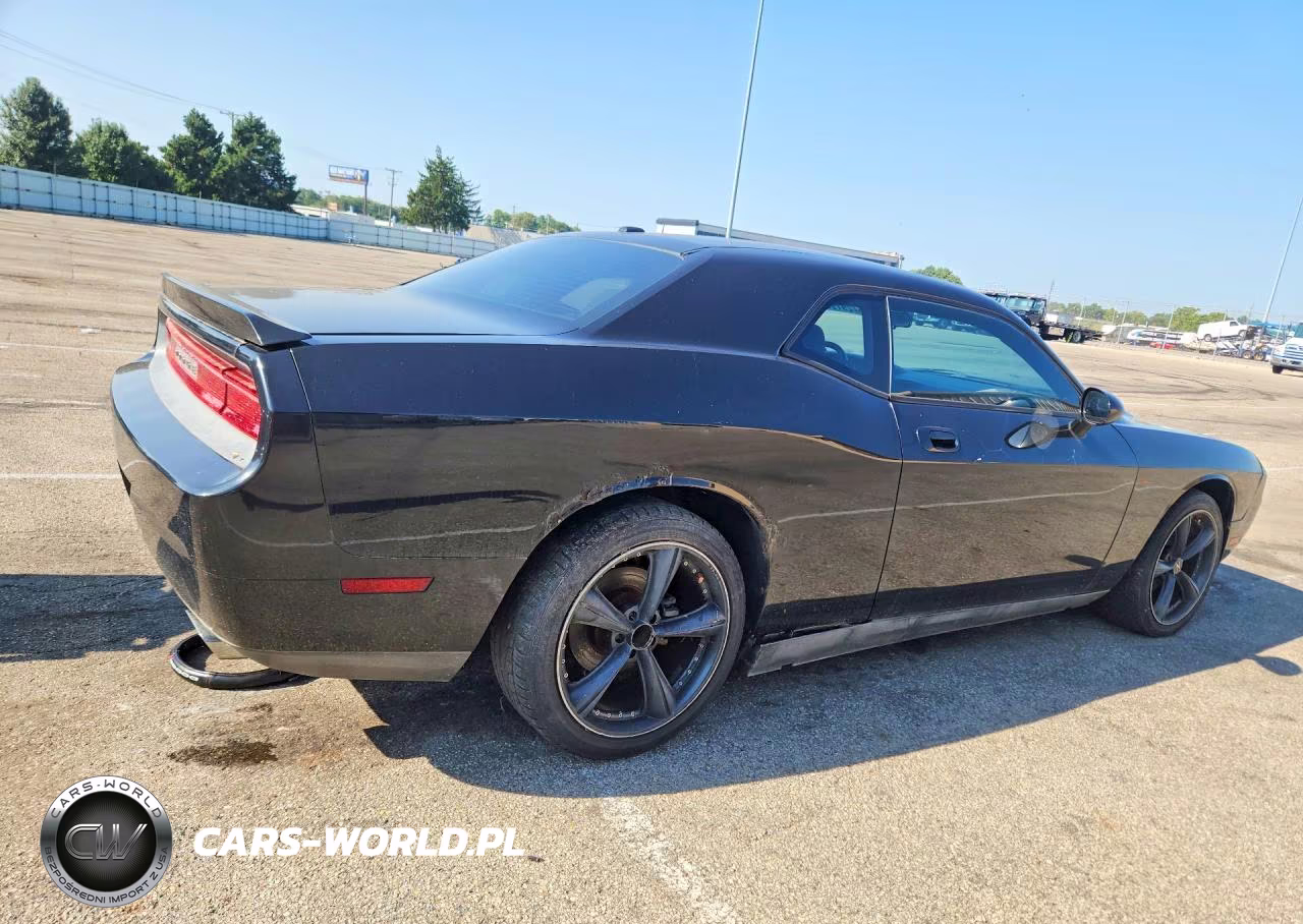 2009 Dodge Challenger R-T VIN:2B3LJ54T59H588855 - 3