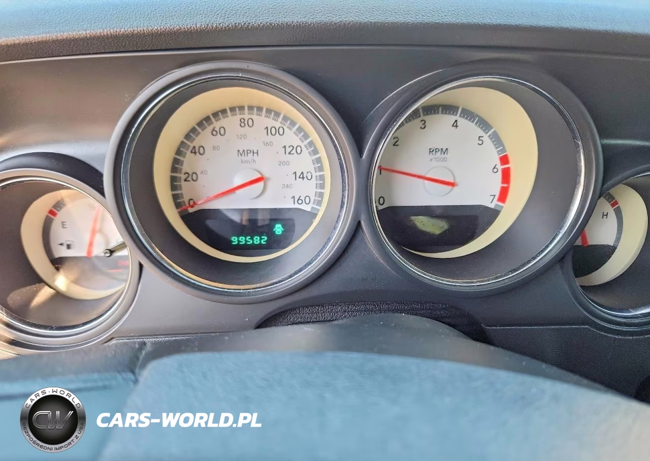 2009 Dodge Challenger R-T VIN:2B3LJ54T59H588855 - 9