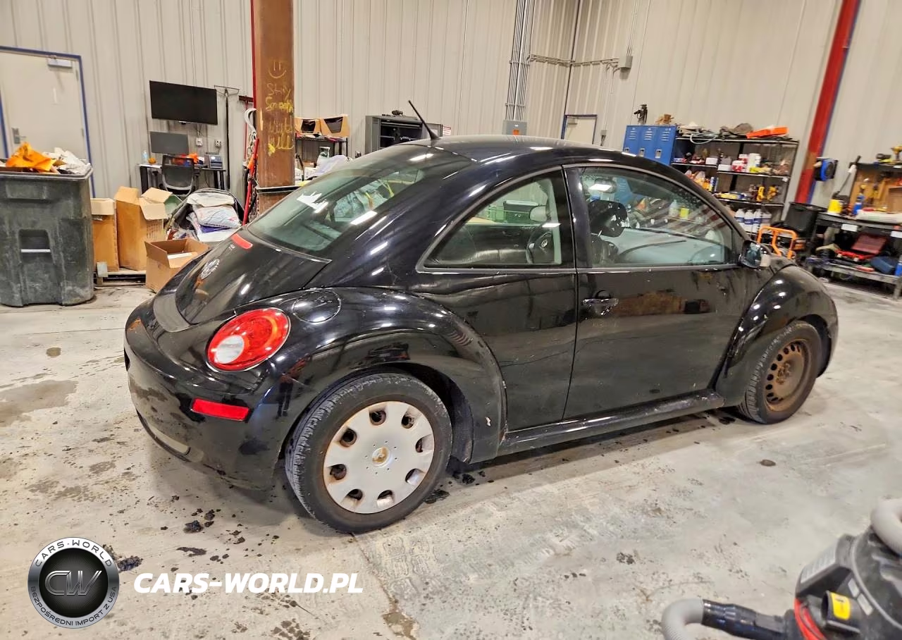 2010 Volkswagen New Beetle VIN:3VWPW3AG0AM019007 - 3