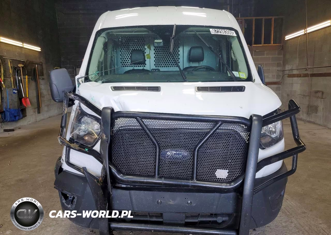 2023 Ford Transit 250 Delivery Van VIN:1FTBR1C81PKB27747 - 5