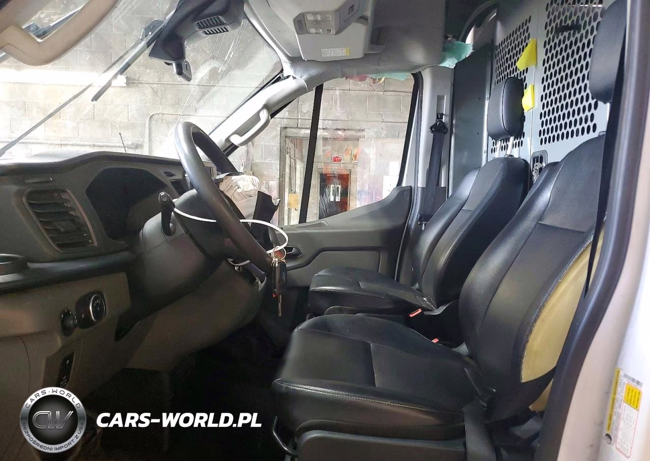 2023 Ford Transit 250 Delivery Van VIN:1FTBR1C81PKB27747 - 7