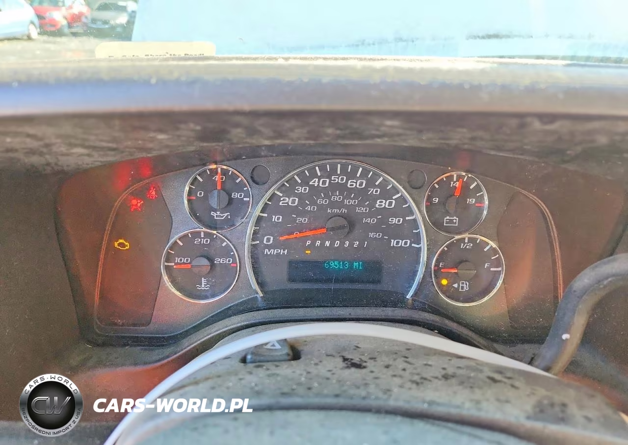 2008 Chevrolet Express G2500 VIN:1GCGG25C181118833 - 9