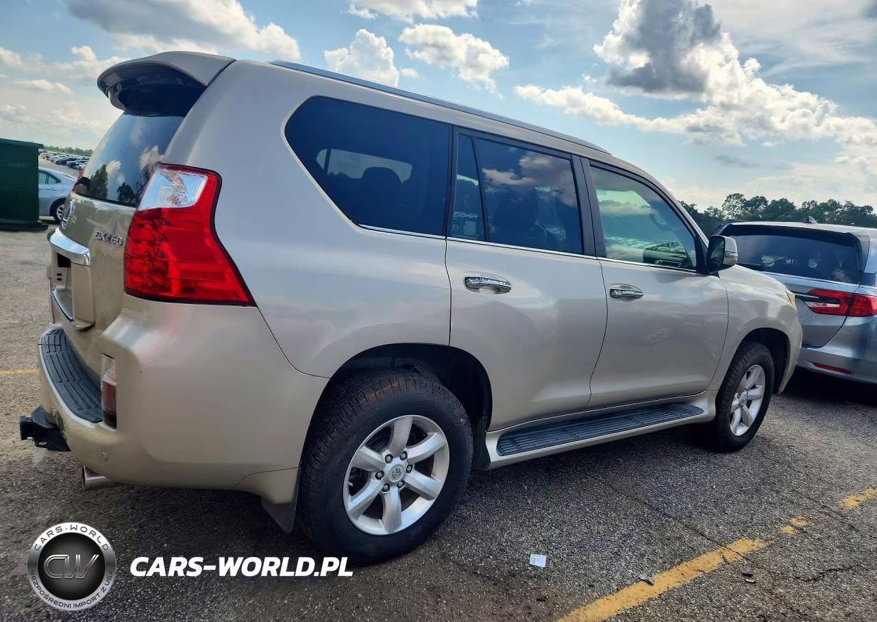 2011 Lexus Gx 460 VIN:JTJBM7FX2B5032834 - 3
