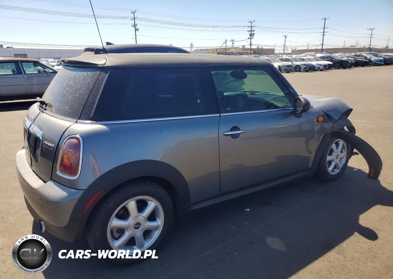2010 Mini Cooper VIN:WMWMF3C58ATZ66019 - 3
