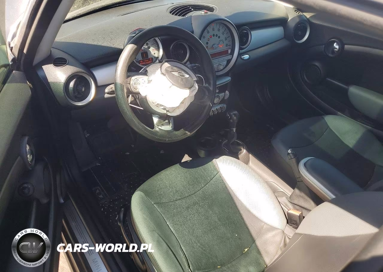 2010 Mini Cooper VIN:WMWMF3C58ATZ66019 - 8