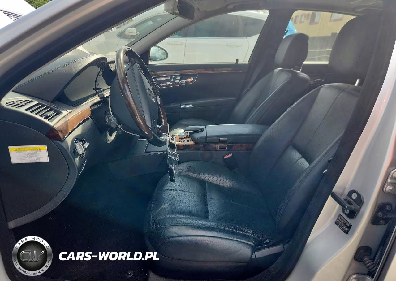 2007 Mercedes-Benz S550 VIN:WDDNG71X47A089734 - 7