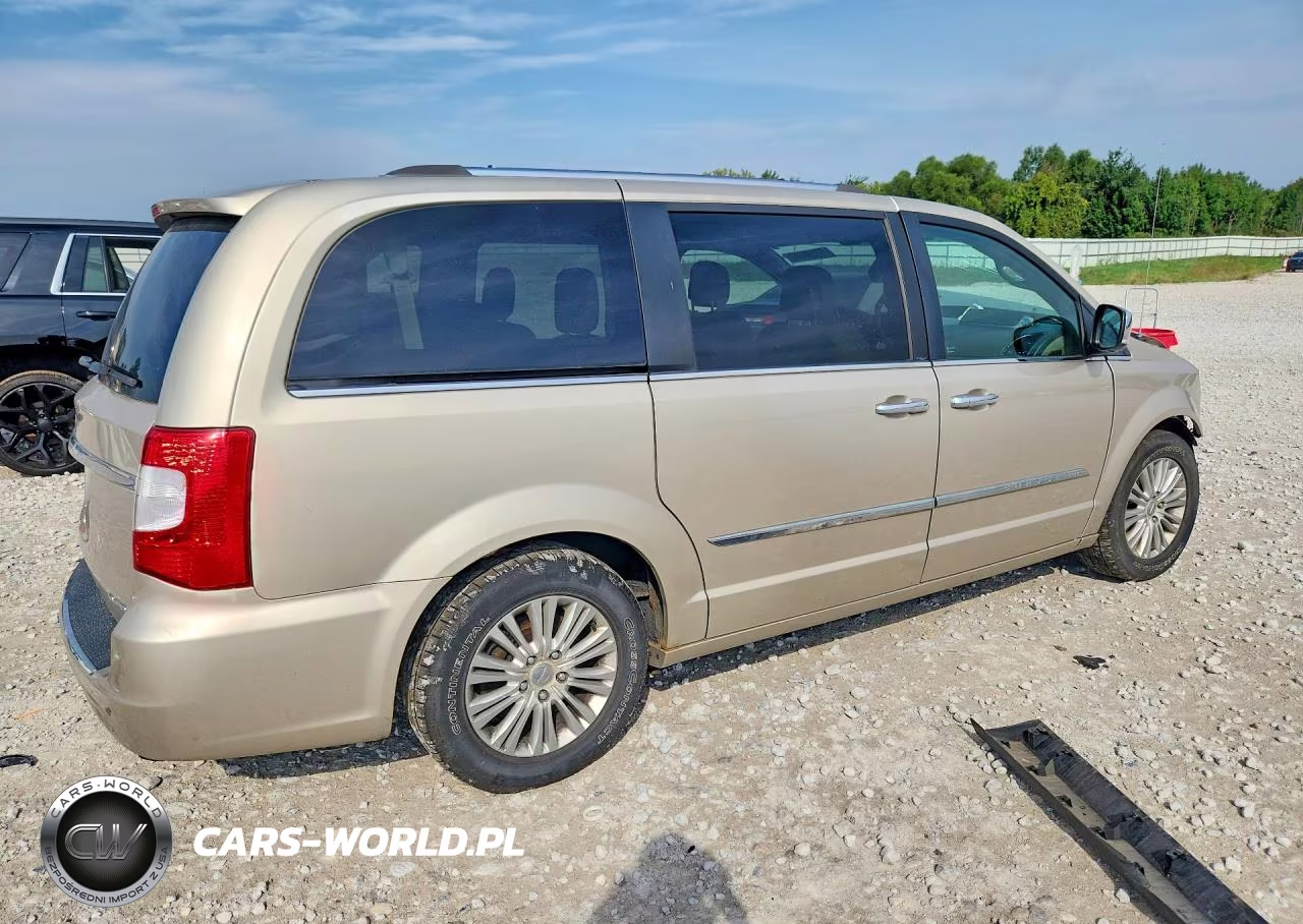 2012 Chrysler Town & Country Limited VIN:2C4RC1GG4CR303168 - 3