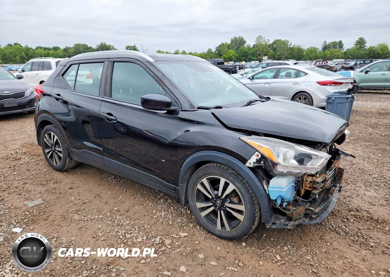 2020 Nissan Kicks Sv VIN:3N1CP5CV9LL505395 - 4