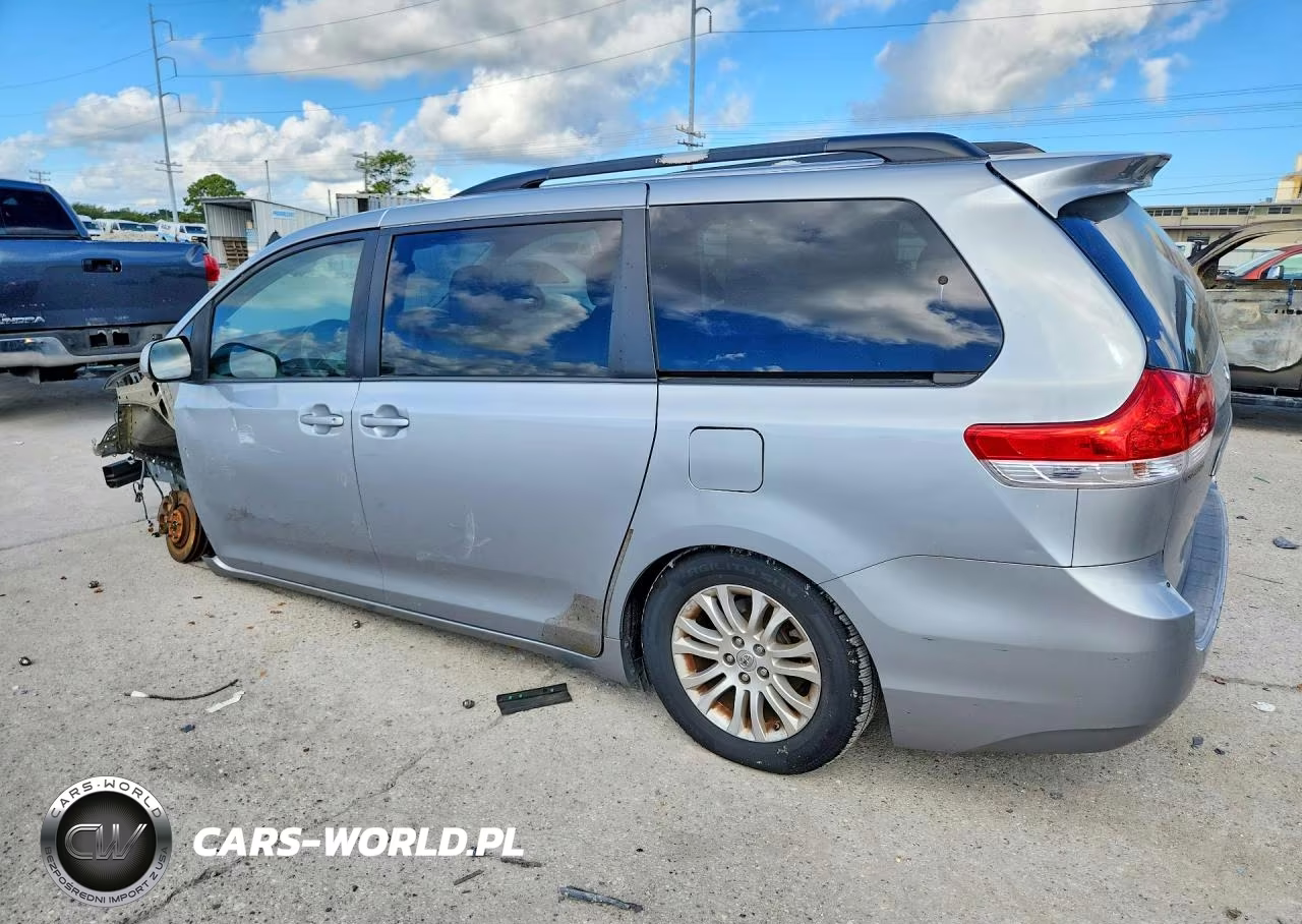 2014 Toyota Sienna Xle 8-Passenger VIN:5TDYK3DCXES457308 - 2
