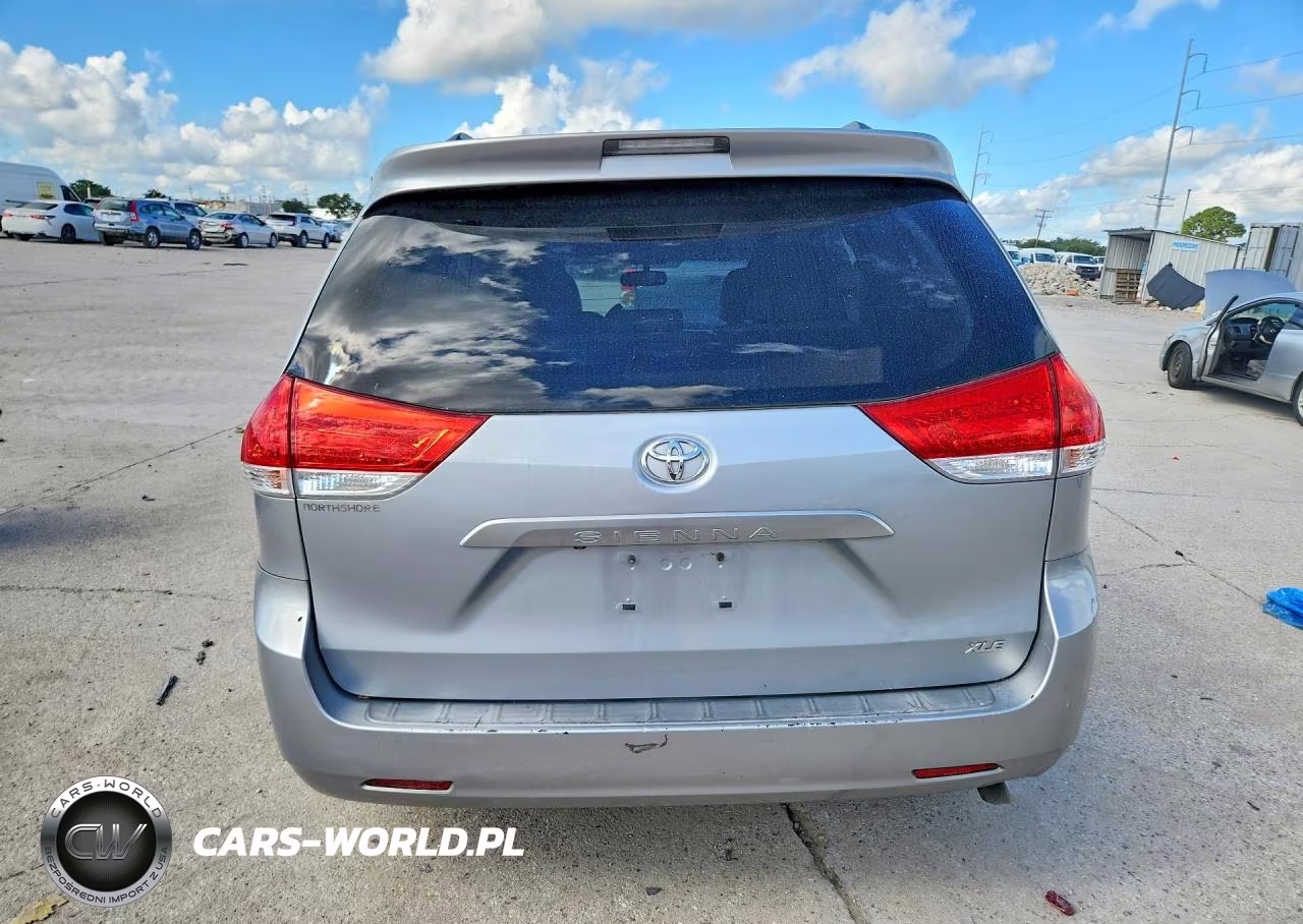 2014 Toyota Sienna Xle 8-Passenger VIN:5TDYK3DCXES457308 - 6