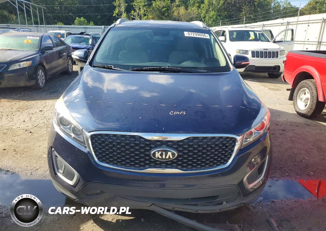 2018 Kia Sorento Lx VIN:5XYPG4A39JG370191 - 5