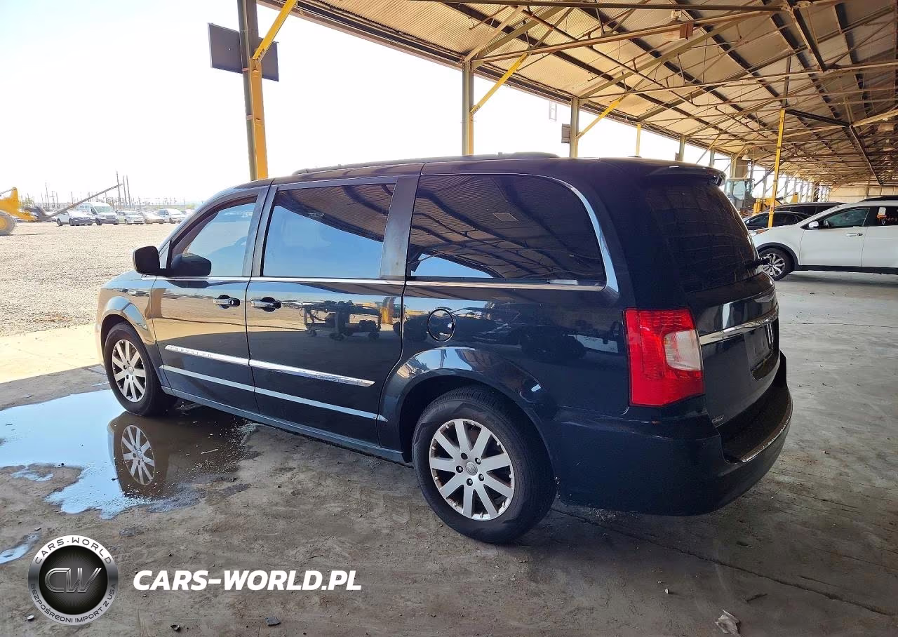 2015 Chrysler Town & Country Touring VIN:2C4RC1BG4FR751695 - 2