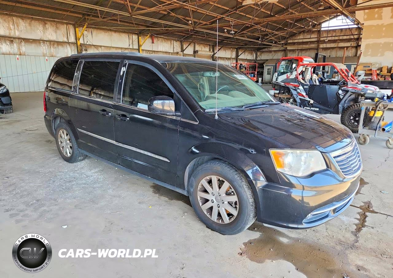 2015 Chrysler Town & Country Touring VIN:2C4RC1BG4FR751695 - 4