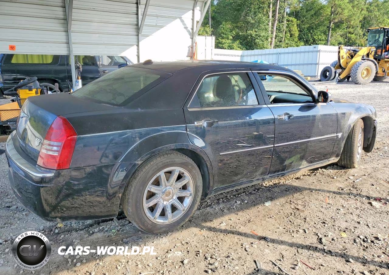 2005 Chrysler 300C VIN:2C3AA63H25H694185 - 3