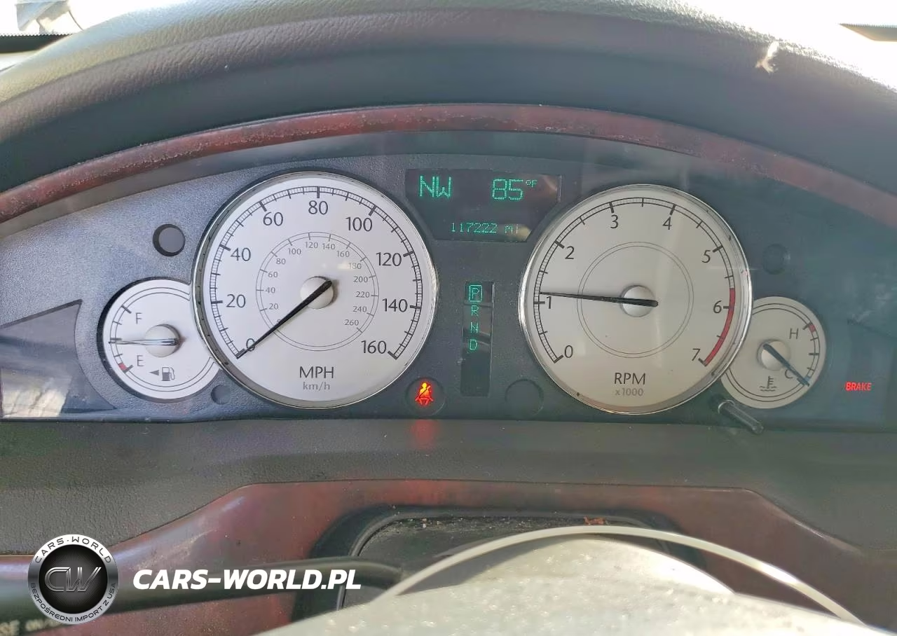 2005 Chrysler 300C VIN:2C3AA63H25H694185 - 9