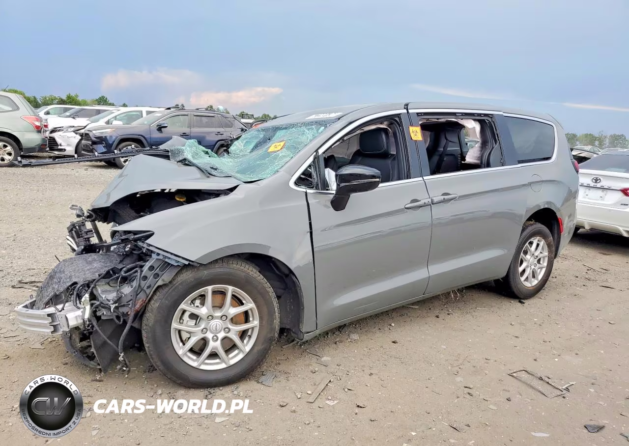 2025 Chrysler Pacifica Select VIN:2C4RC1BG3SR615813 - 1