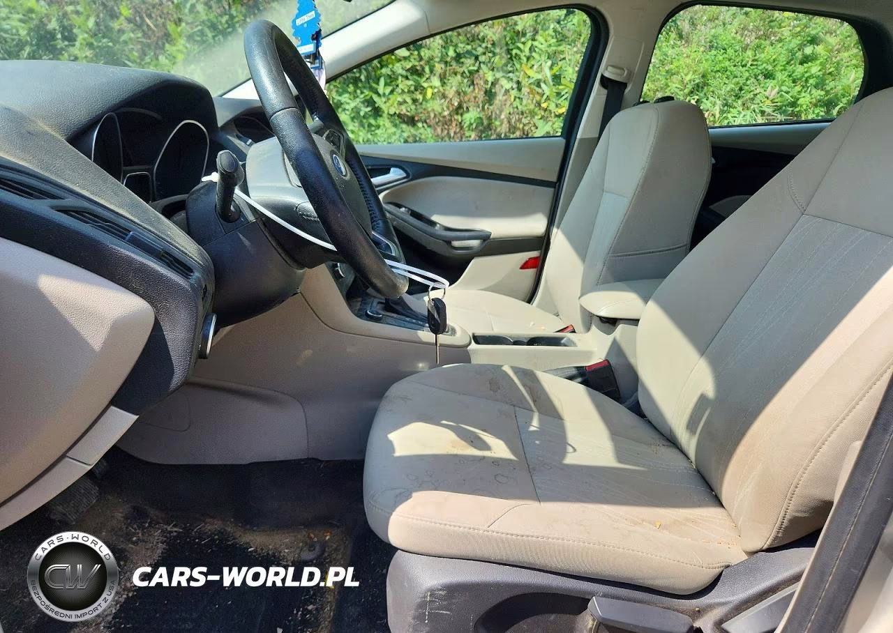 2016 Ford Focus Se VIN:1FADP3F28GL309821 - 7