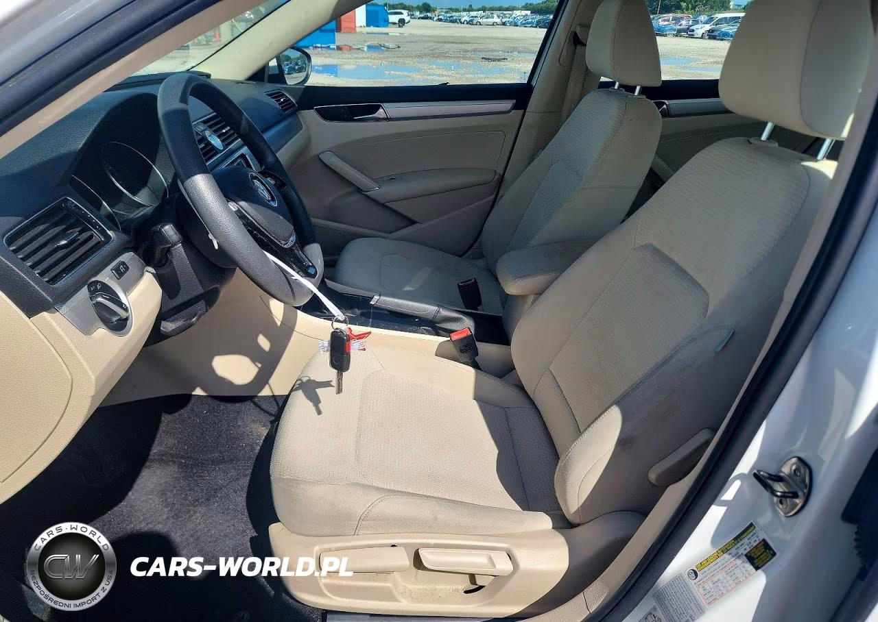 2017 Volkswagen Passat S VIN:1VWAT7A39HC068575 - 7
