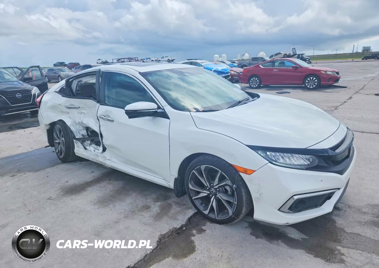 2020 Honda Civic Touring VIN:19XFC1F94LE017568 - 4