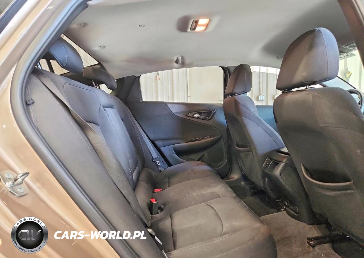 2018 Chevrolet Malibu Lt VIN:1G1ZD5ST0JF243105 - 10