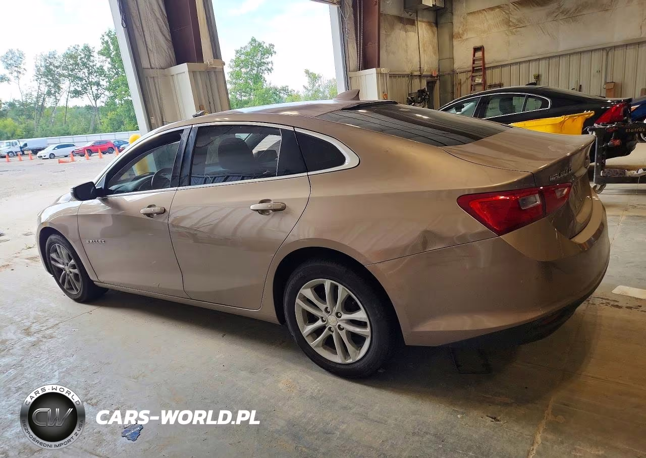 2018 Chevrolet Malibu Lt VIN:1G1ZD5ST0JF243105 - 2