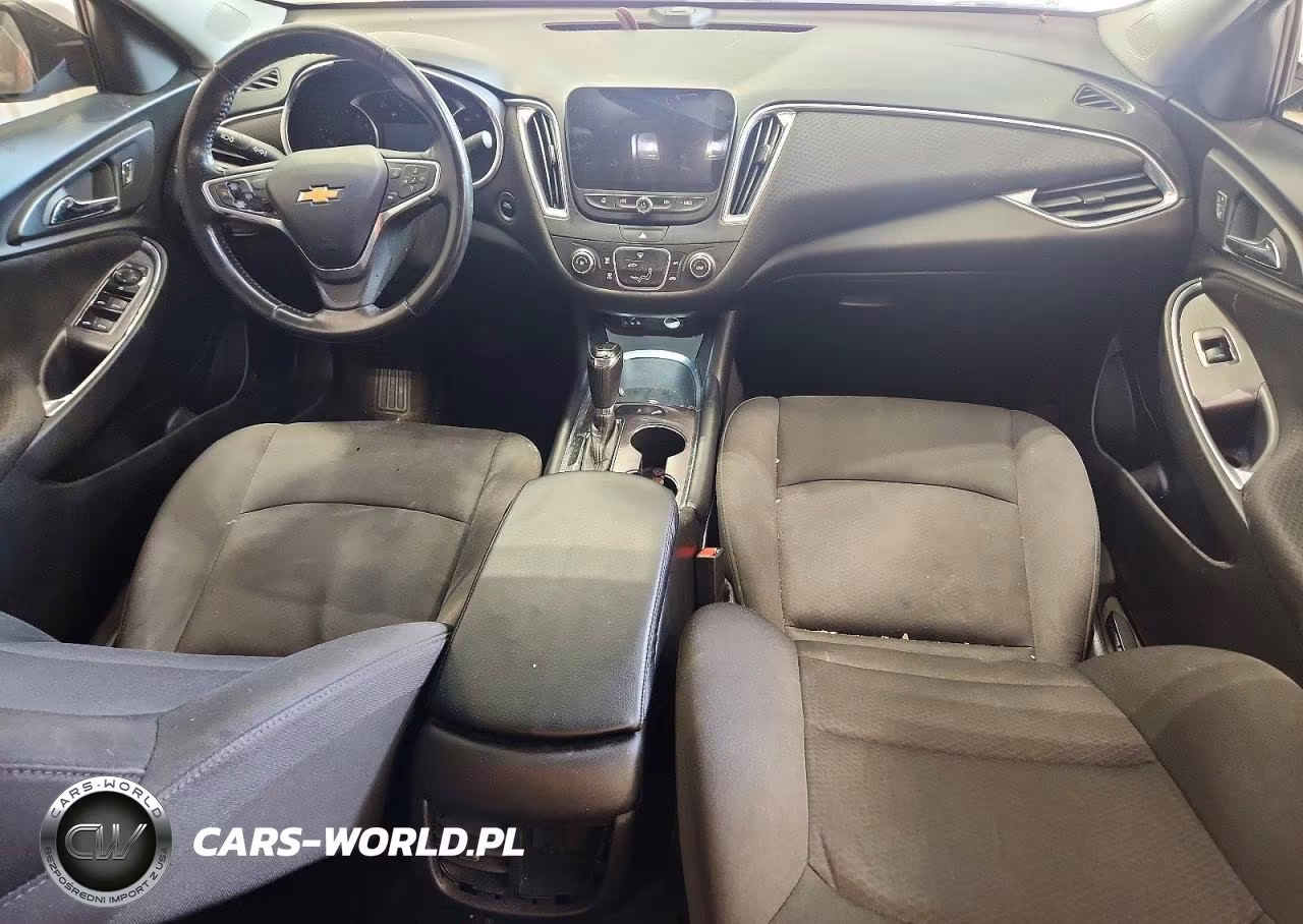 2018 Chevrolet Malibu Lt VIN:1G1ZD5ST0JF243105 - 8