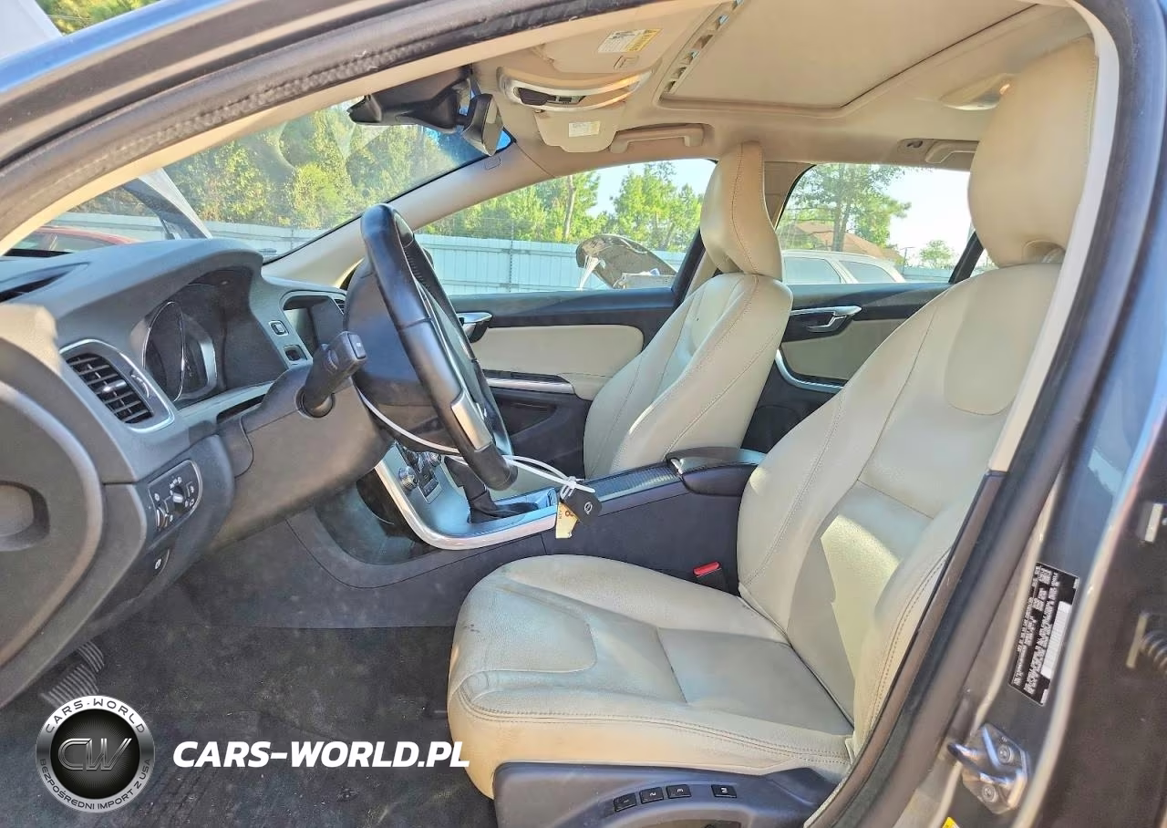 2017 Volvo V60 T5 Premier VIN:YV140MEK8H1358286 - 7