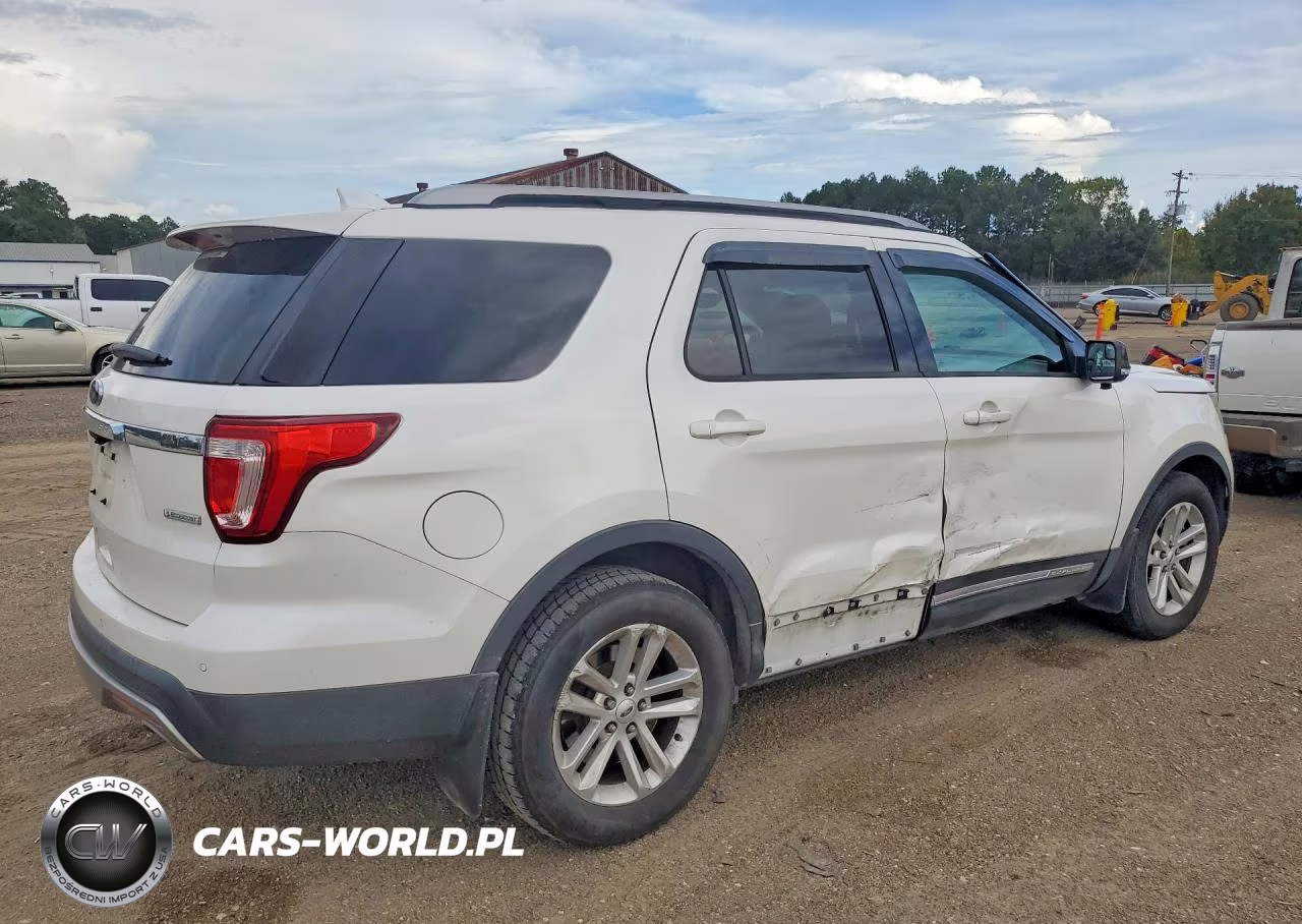 2016 Ford Explorer Xlt VIN:1FM5K7DH5GGD12577 - 3