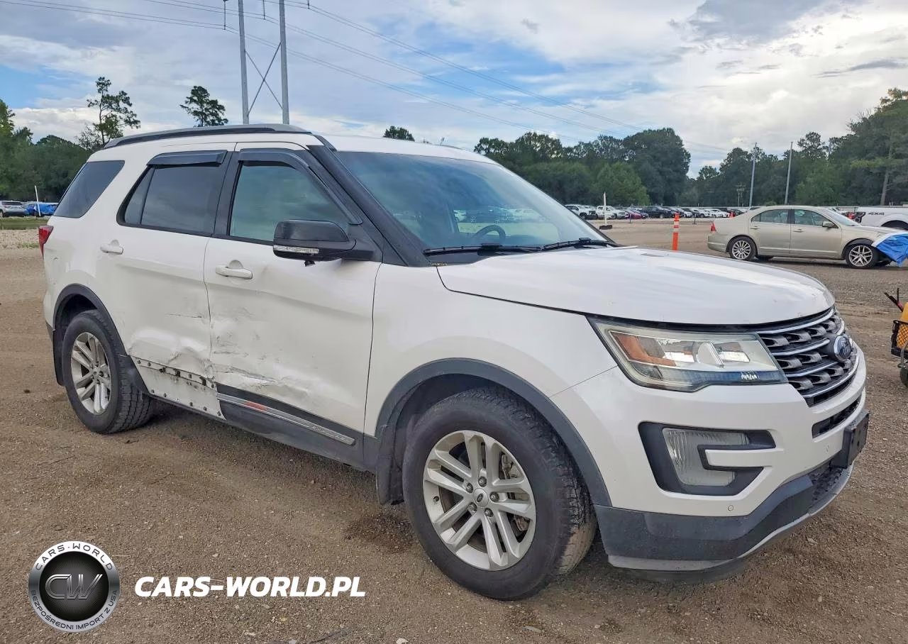 2016 Ford Explorer Xlt VIN:1FM5K7DH5GGD12577 - 4