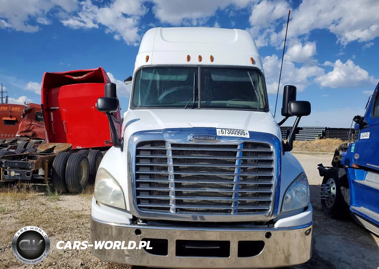 2017 Freightliner Cascadia 125 Semi Truck VIN:1FUJGLBG4HLHV6867 - 5