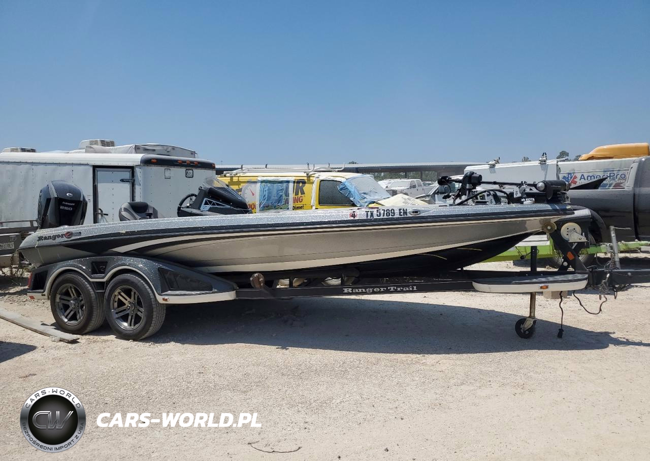 2018 Landau Boat Co Boat Trail