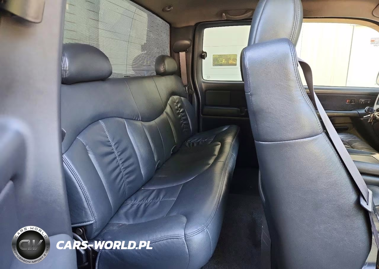 2001 Chevrolet Silverado K1500 VIN:2GCEK19T011188933 - 10