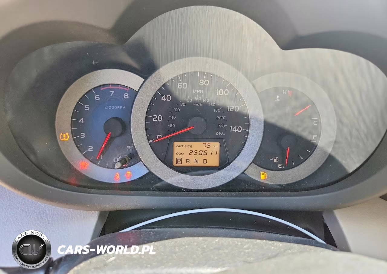 2007 Toyota Rav4 Limited VIN:JTMZK31V376005956 - 9