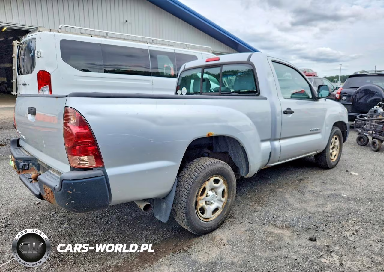 2008 Toyota Tacoma Base VIN:5TENX22N78Z571079 - 3