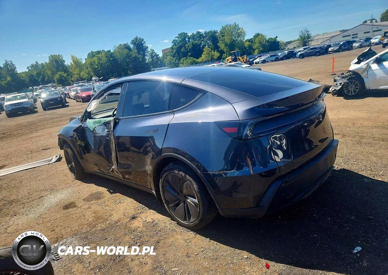 2026 Tesla Model Y VIN:7SAYGDEEXTF391192 - 2