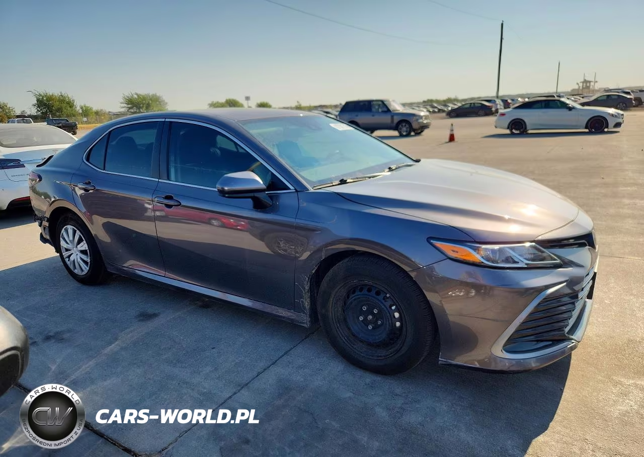 2023 Toyota Camry Le VIN:4T1C31AK4PU611884 - 4