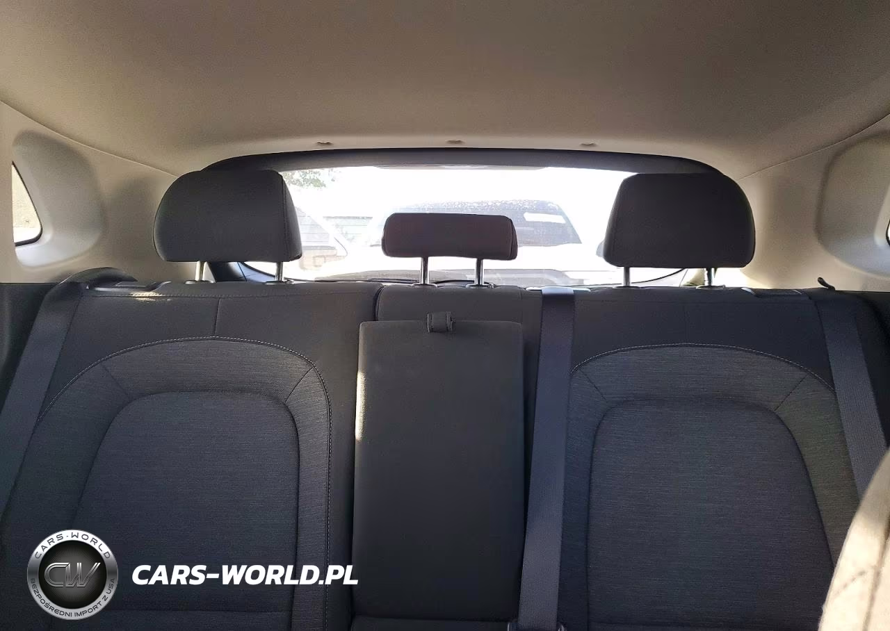 2019 Hyundai Kona Sel VIN:KM8K23AG2KU030639 - 10