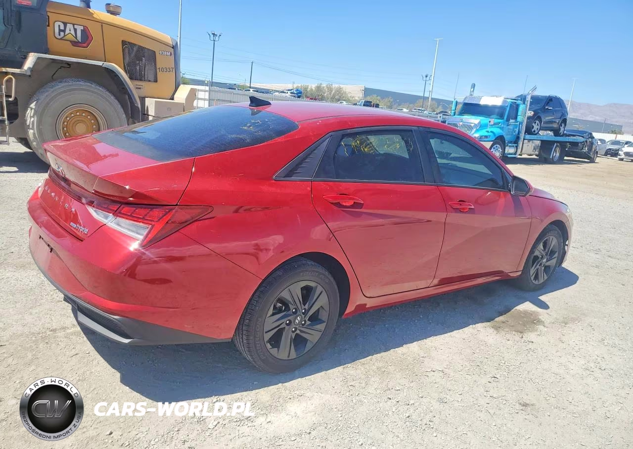 2022 Hyundai Elantra Blue VIN:KMHLM4AJ1NU031480 - 3