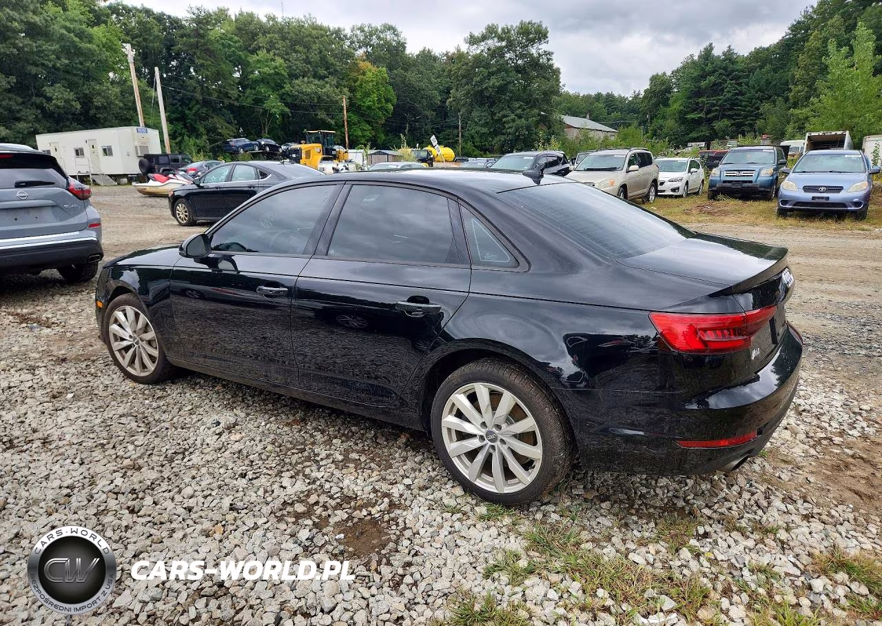 2017 Audi A4 Premium VIN:WAUANAF43HN052532 - 2