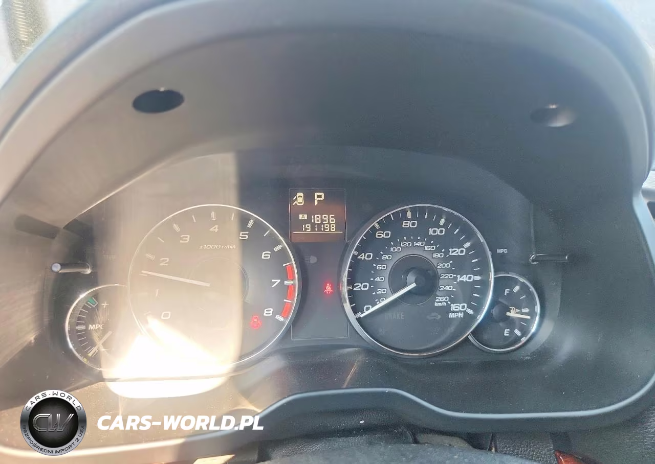 2011 Subaru Outback 3.6R Limited VIN:4S4BRDLC1B2440078 - 9