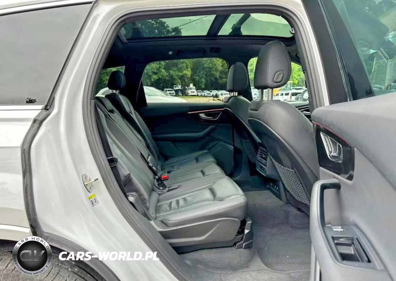 2020 Audi Q7 Premium VIN:WA1AXAF71LD011266 - 8